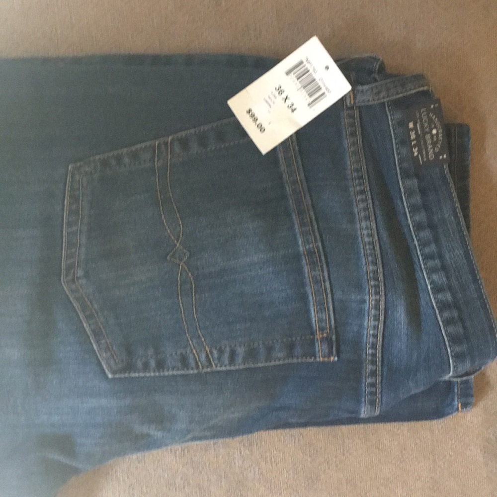 Jeans - Picture 2 of 3